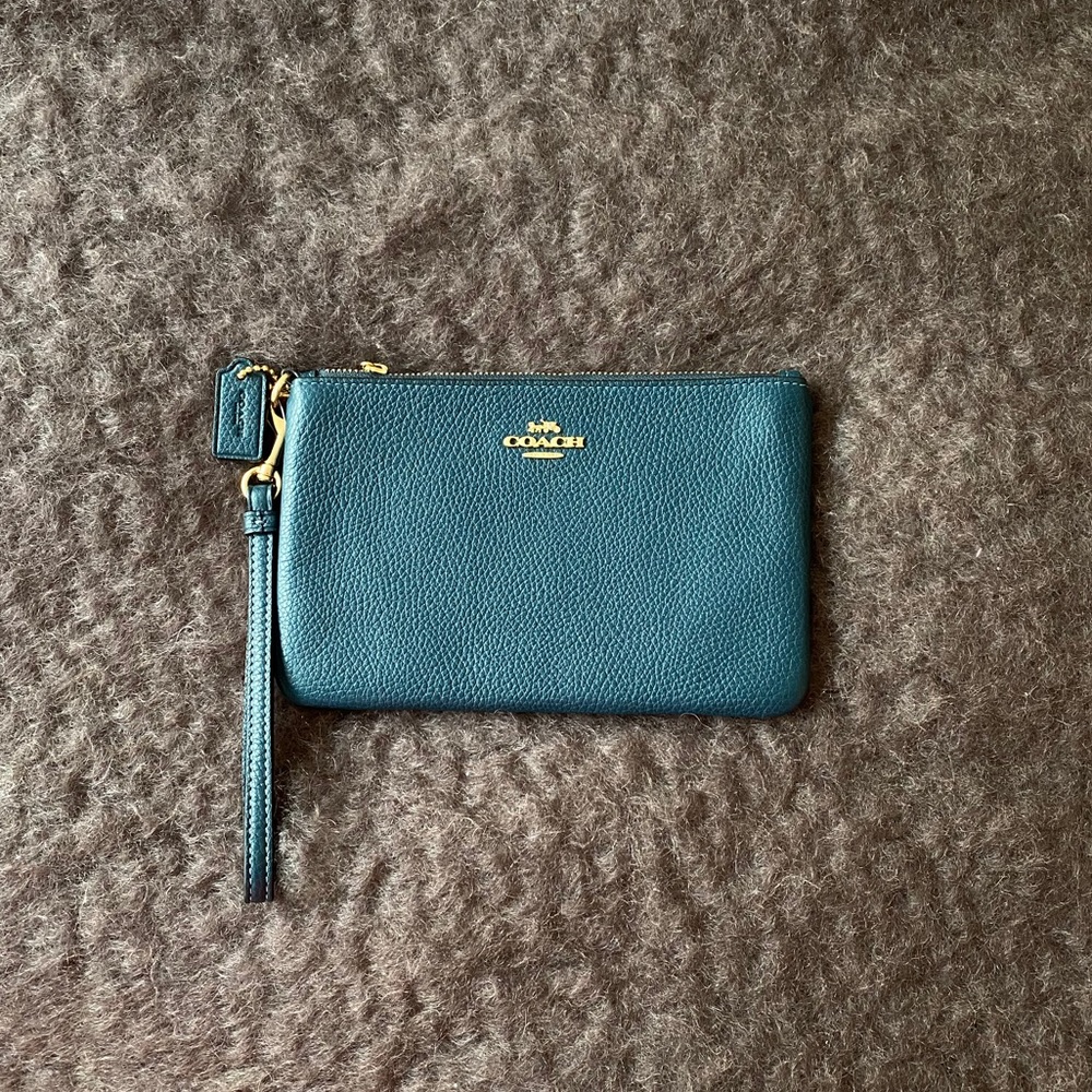 COACH wristlet NWT